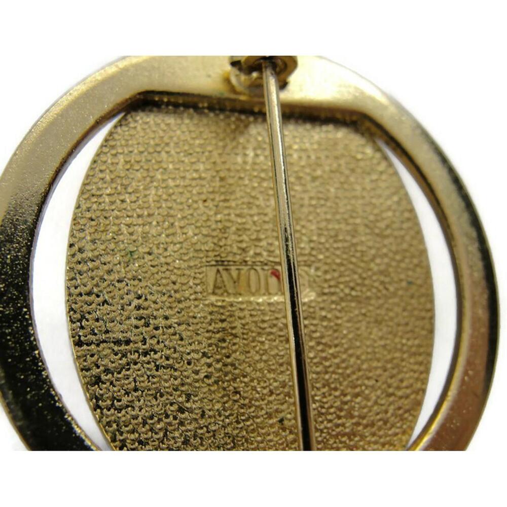 Vintage Avon Brooch Costume Jewelry White Glass Oval Center on Gold Tone - Picture 6 of 12